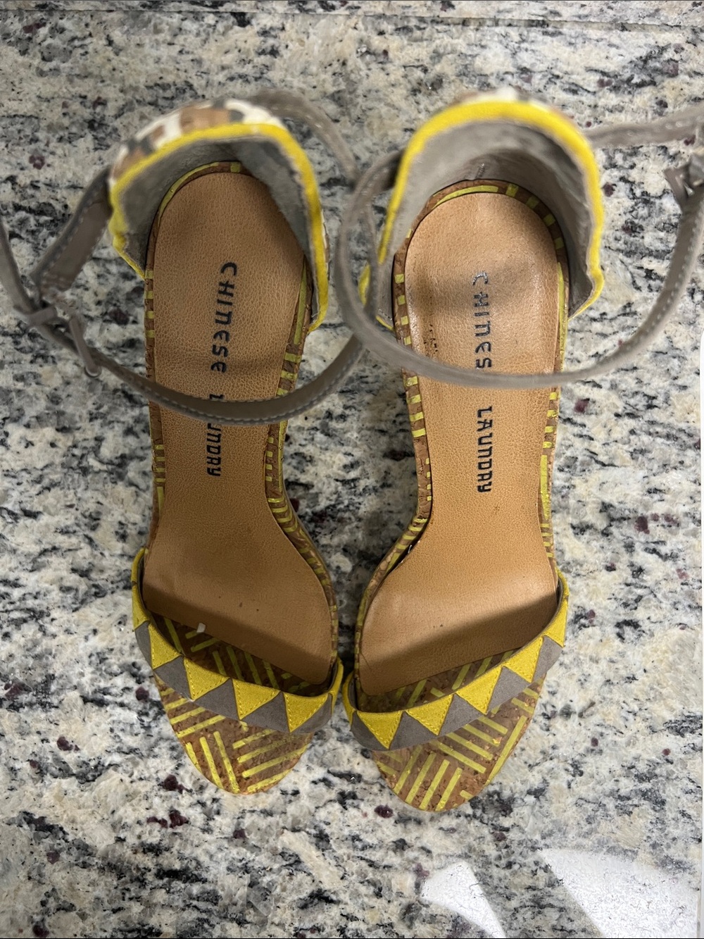 Chinese Laundry Yellow & Gray Geometric Ankle-Strap Heels
